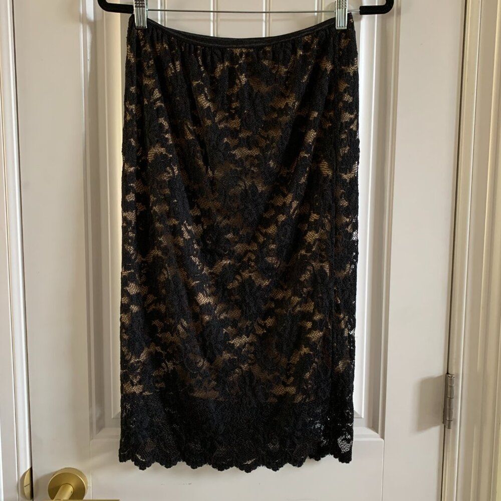 Vintage DS Essentials Black Lace Nude Pencil Midi Skirt Crochet | Size 10